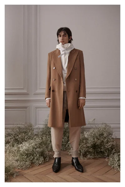 Look 27